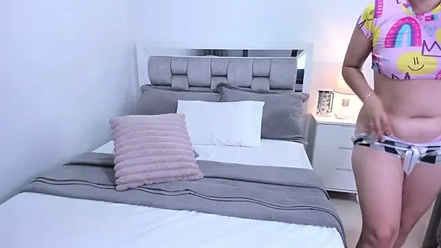 Czat XXX na żywo – Camilaa_bueno