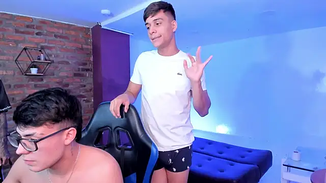 Czat XXX na żywo – Spaceboys18