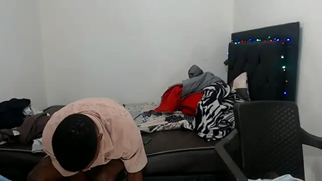 blackhorseet Adlı Modelin Canlı XXX Sohbeti