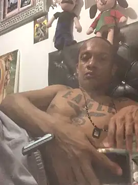 Вебкам-шоу elpeluchenegroxxx3