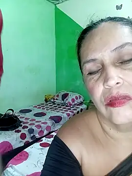 BURBUJA_y_CABALLERO's Live Chat Room