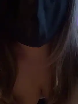 RedNailsEce Webcam Show