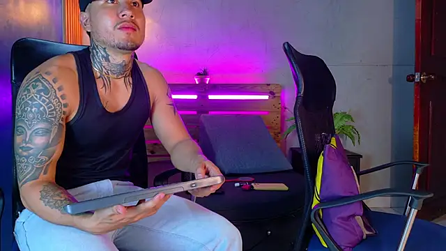 عرض كام Lance_miller