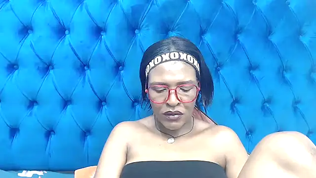 SpicyQueenxxxx: онлайн-секс-чат