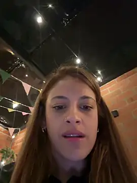 alana15's Live XXX Chat