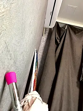 Lola_Hale: απευθείας συνομιλία ΧΧΧ