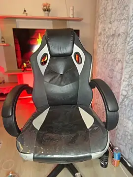 Živý XXX chat saracaball_