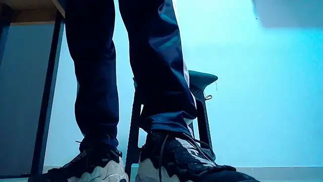 mastersmits live XXX chat