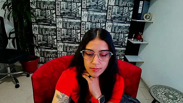 DanielaMonroe Chat XXX live