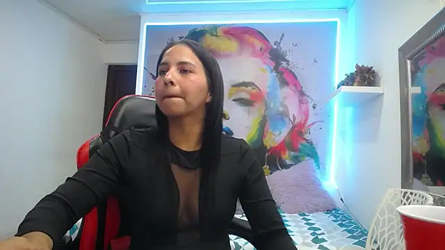 nicol_ross19: онлайн-секс-чат