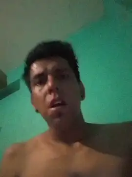 TragicAirplane168's Live XXX Chat