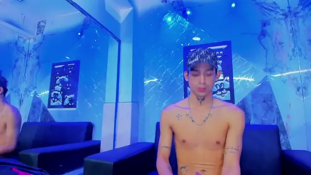 mathewblessed's Live XXX Chat