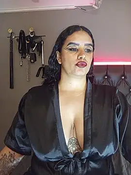 MariaGaitan 现场XXX聊天