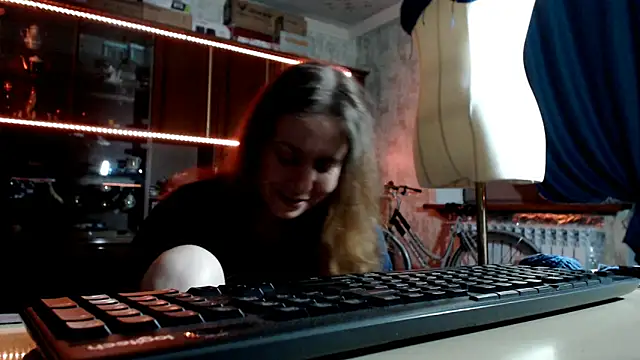 pa1e_pr1ncess' Live XXX Chat