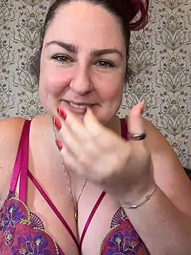 Lacey_BBW 现场XXX聊天