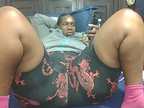 SexyTirries13's Webcam Show