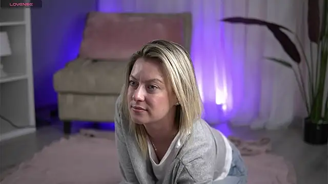 Онлайн чат XXX AnnastasiaMills