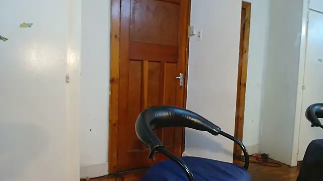 Czat XXX na żywo – Moreish-06