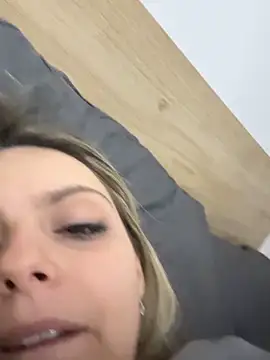 Czat XXX na żywo – diavola_bionda