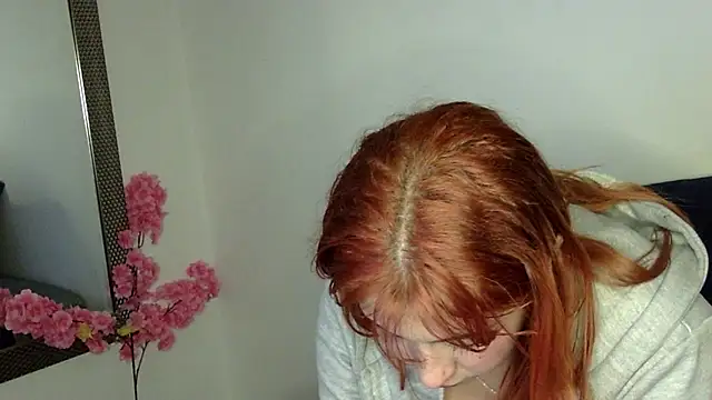 Вебкам-шоу sarahh_love