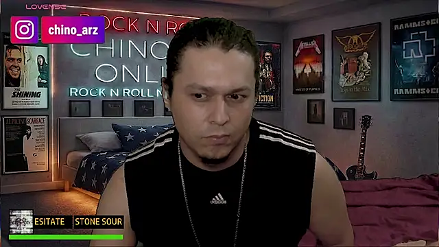 chino_roz Chat XXX live