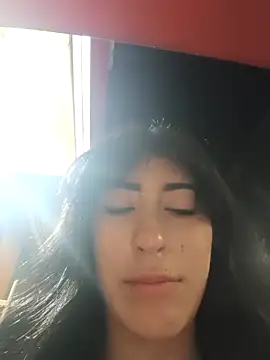 chaymae_nah_ Adlı Modelin Canlı XXX Sohbeti