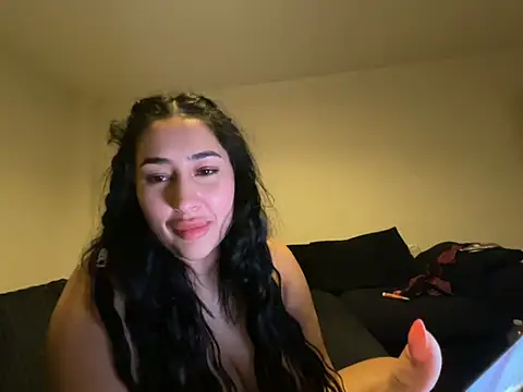 millieeeexxx 网络视讯表演