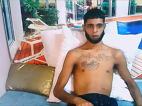 CharmingIndian1 Live XXX-chat