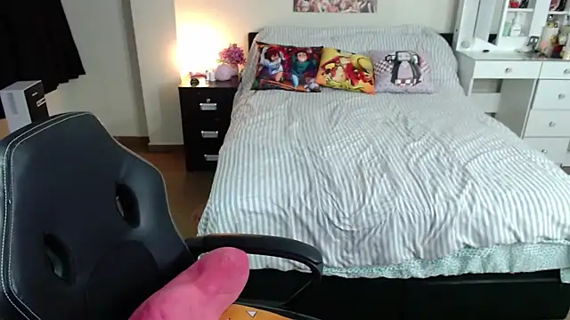 Živý XXX chat kittykat18x