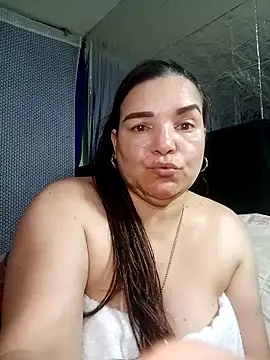 Zuleyka_69 在線直播表演