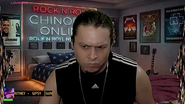 chino_roz Webcam-Show