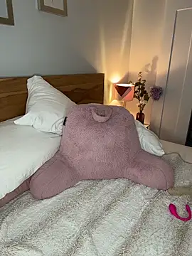 Pokazy przed kamerką – violetaurora95