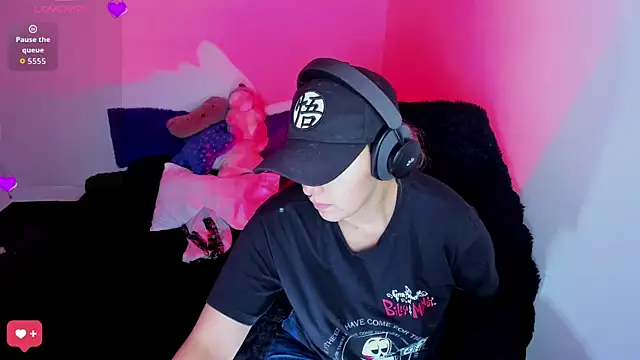 bonnie_moon_'s Live XXX Chat