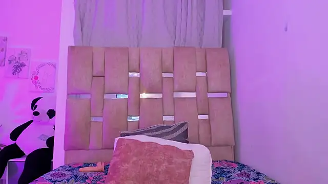 Chat XXX en directo de HilarySolis2