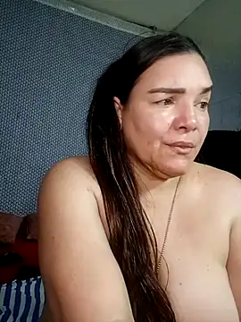 Zuleyka_69 Chat XXX in diretta