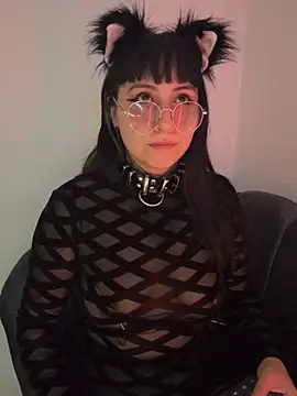 Ravenna666_ Chat XXX live