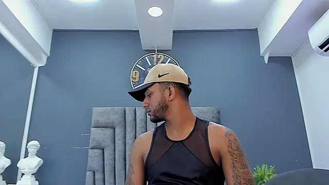 Pokazy przed kamerką – Robin_Rief