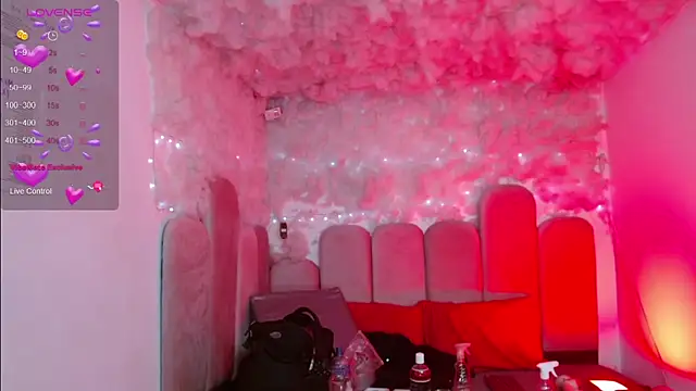 โชว์เว็บแคมของ puca_ebony