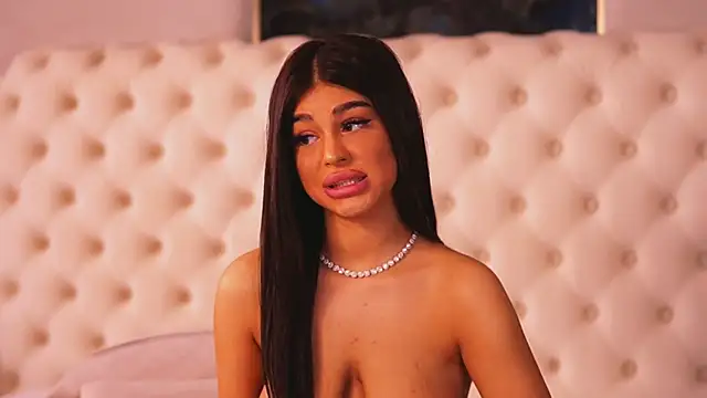 BellaNoirre Pertunjukan Webcam