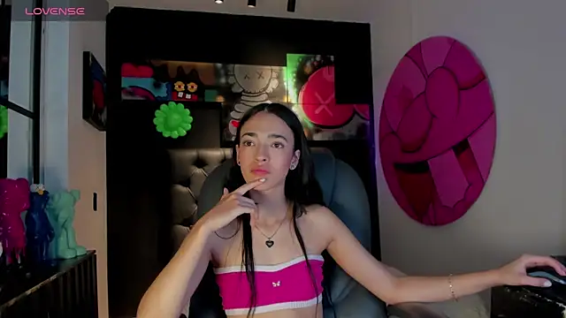 miIa_bratz's Live XXX Chat