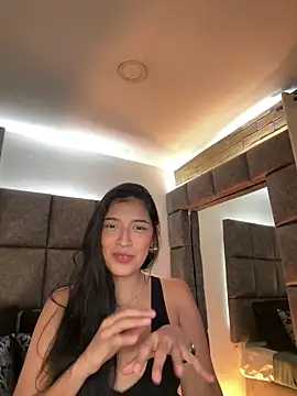 BrigitteVons' Live XXX Chat