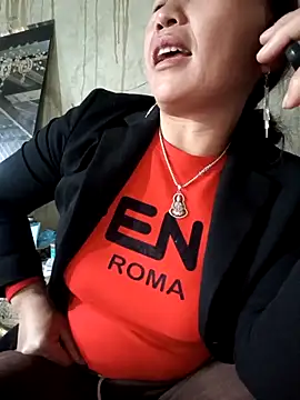 baby_112233's Webcam Show