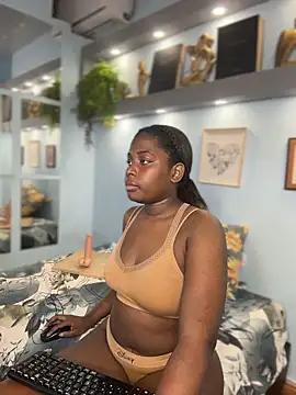 Kylie-Cruz webcam show