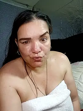 Zuleyka_69: онлайн-секс-чат