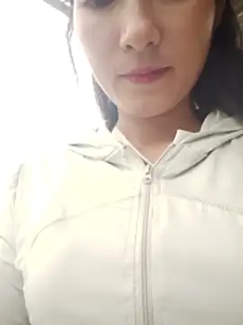 Asami_6868 লাইভ XXX চ্যাট