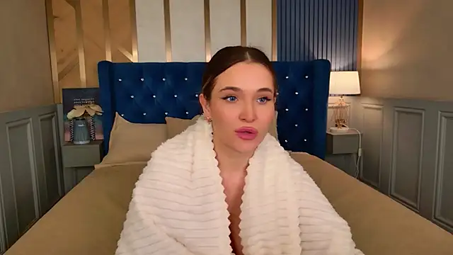 Chat +18 de Lina_Sinerz ao vivo