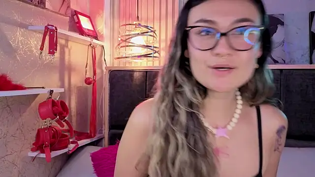 Im-Lola Chat XXX in diretta