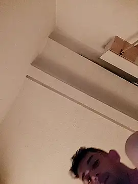 OnlyOneMenn Webbikameraesitys