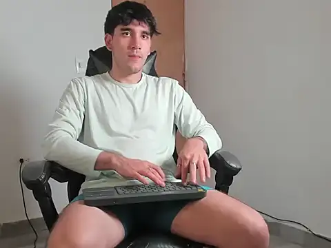 leo030809 Webcam Show