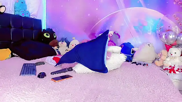 Thalia_girl21 webkamerás műsora